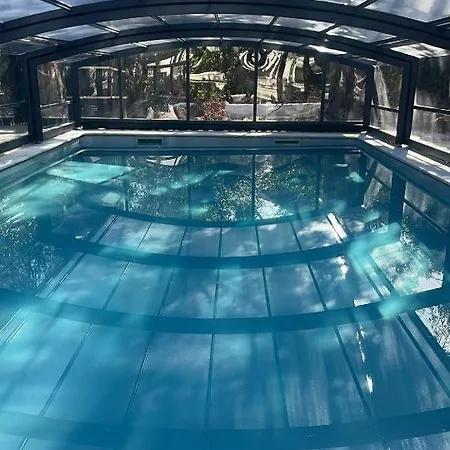 Autour Du Figuier Apartment